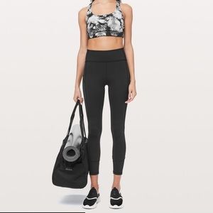 Black in movement everlux 7/8 tight 25”